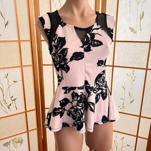 Annabelle Elegant Ruffle Floral Peplum Top sz M